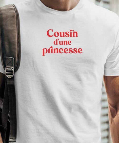 T-Shirt Blanc Cousin d’une princesse Pour homme-1