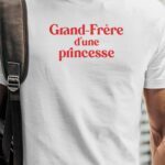 T-Shirt Blanc Grand-Frère d'une princesse Pour homme-1