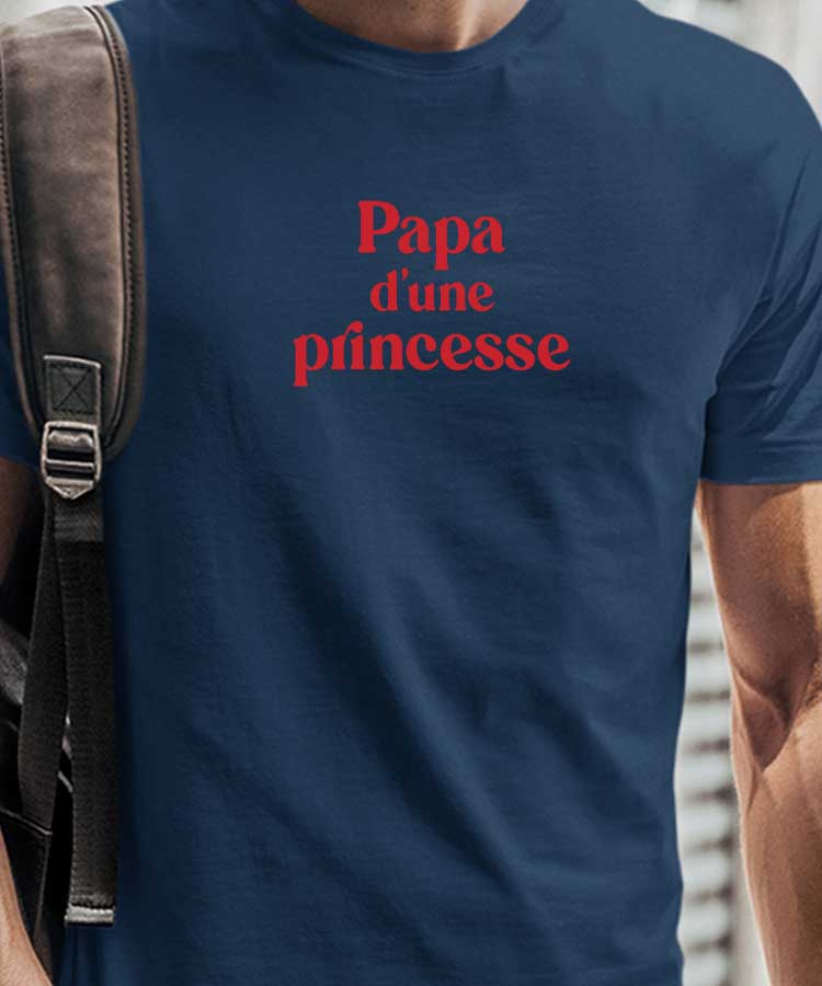 T-Shirt Bleu Marine Papa d'une princesse Pour homme-1