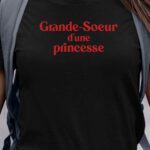 T-Shirt Noir Grande-Soeur d'une princesse Pour femme-1