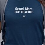 T-Shirt Bleu Marine Grand-Mère exploratrice Pour femme-1