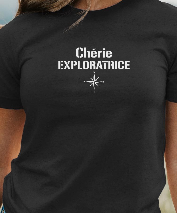 T-Shirt Noir Chérie exploratrice Pour femme-1