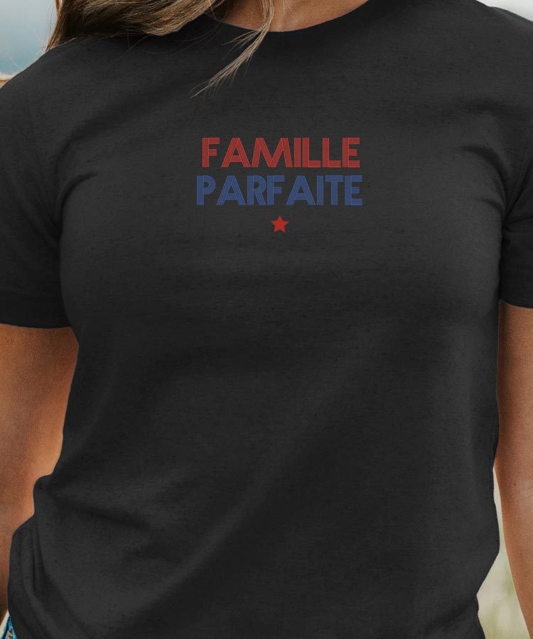 T-Shirt Noir Famille parfaite Pour femme-1