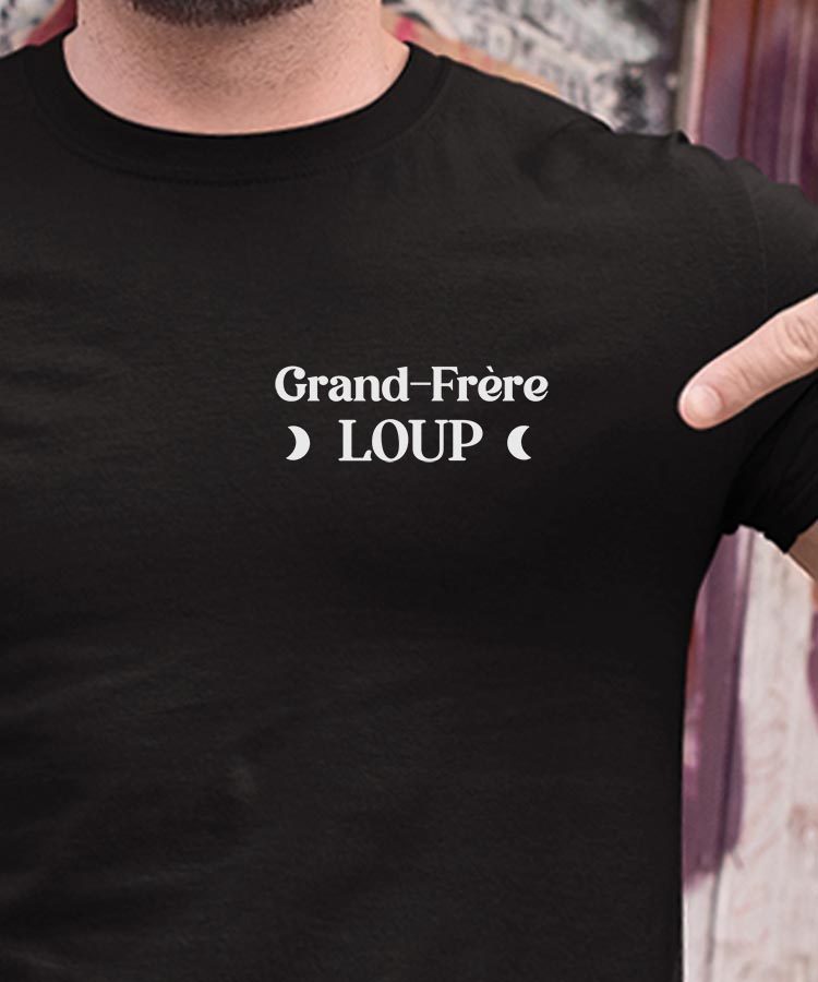 T-Shirt Noir Grand-Frère Loup lune coeur Pour homme-1