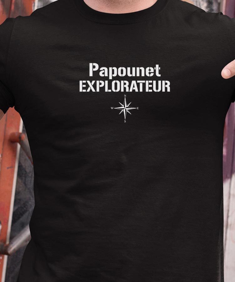 T-Shirt Noir Papounet explorateur Pour homme-1