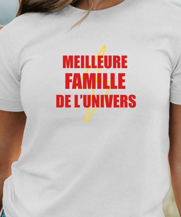 T-Shirt Blanc Meilleure Famille de l'univers Pour femme-1