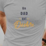 T-Shirt Gris Un Dad Qui déchire Pour homme-1