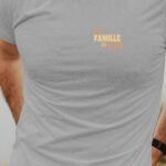 T-Shirt Gris Une Famille au top Pour homme-1