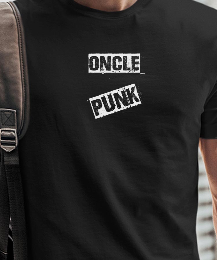 T-Shirt Noir Oncle PUNK Pour homme-1