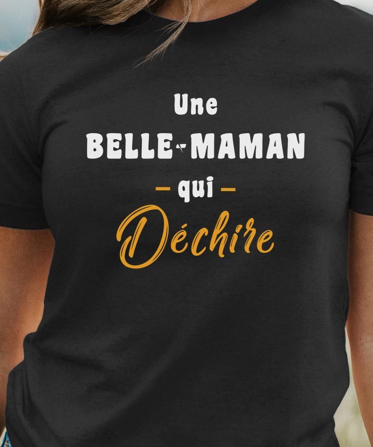 T-Shirt Noir Une Belle-Maman Qui déchire Pour femme-1