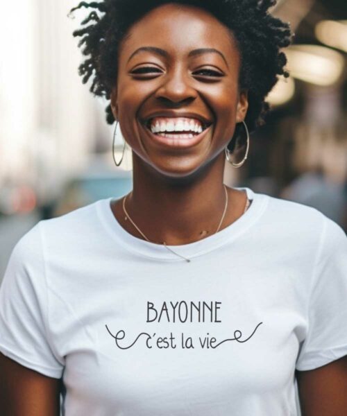 T-Shirt Blanc Bayonne c’est la vie Pour femme-1