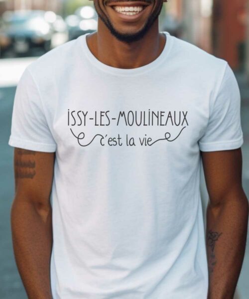 T-Shirt Blanc Issy-les-Moulineaux c’est la vie Pour homme-1