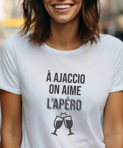 T-Shirt Blanc A Ajaccio on aime l'apéro Pour femme-1