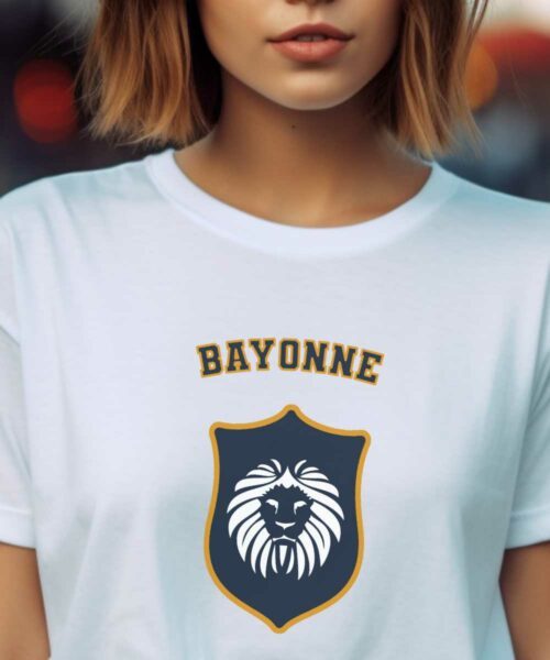 T-Shirt Blanc Bayonne blason Pour femme-2