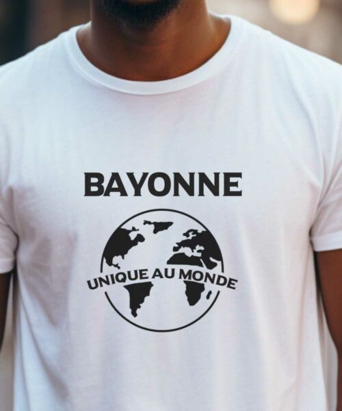 T-Shirt Blanc Bayonne unique au monde Pour homme-2