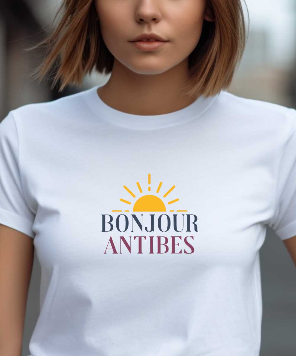 T-Shirt Blanc Bonjour Antibes Pour femme-1