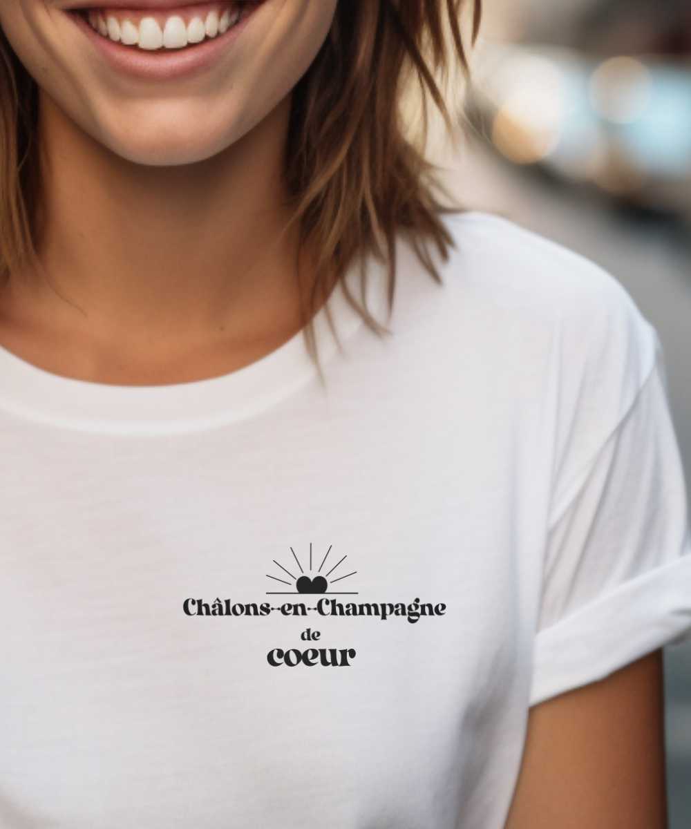 T-Shirt Blanc Châlons-en-Champagne de coeur Pour femme-1