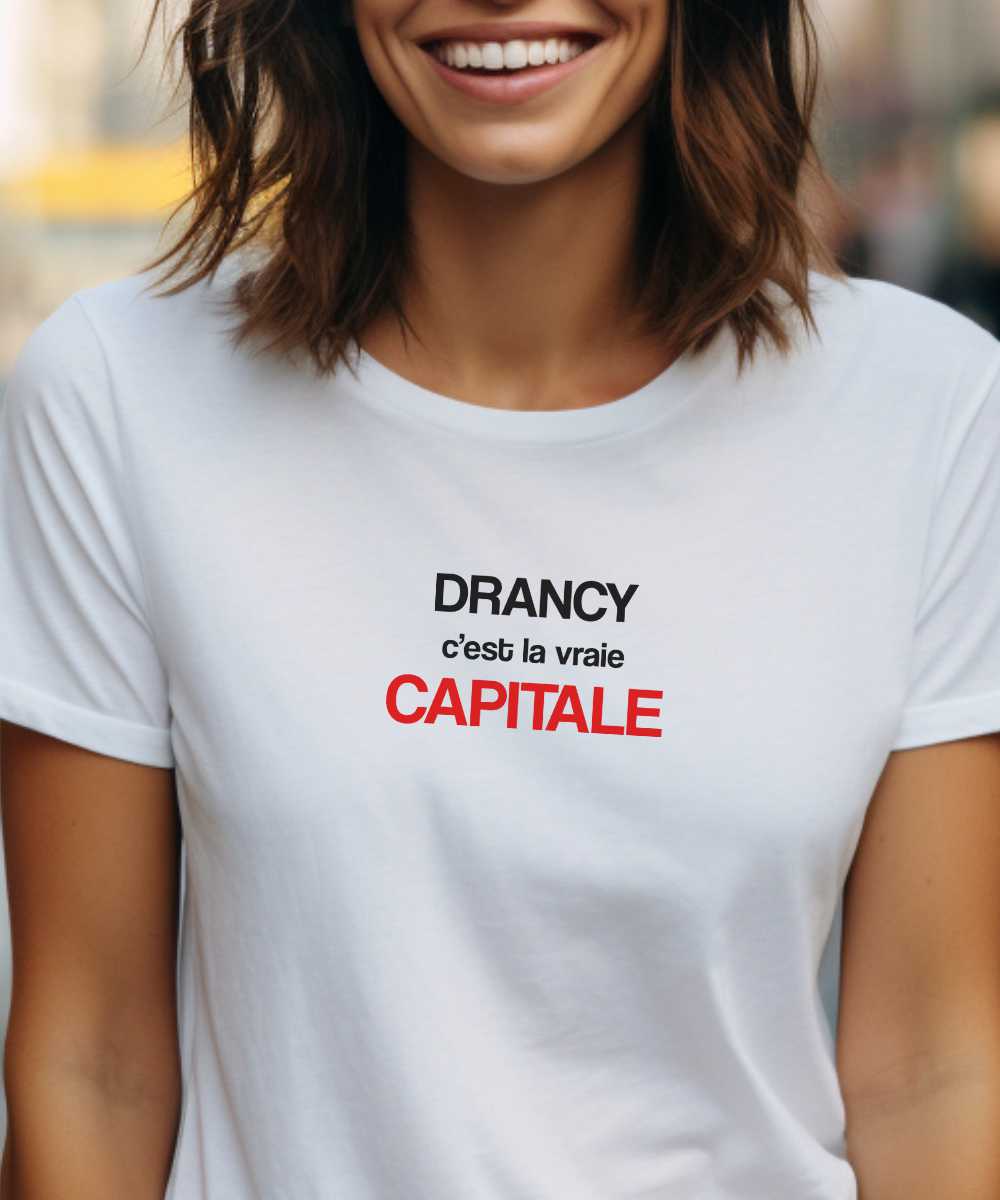 T-Shirt Blanc Drancy c’est la vraie capitale Pour femme-1