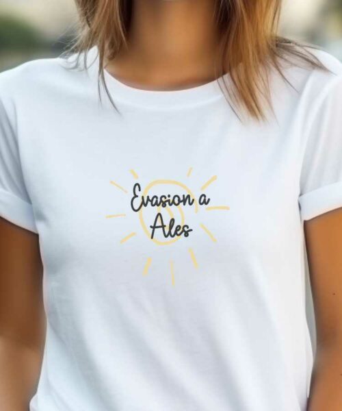 T-Shirt Blanc Evasion à Alès Pour femme-1
