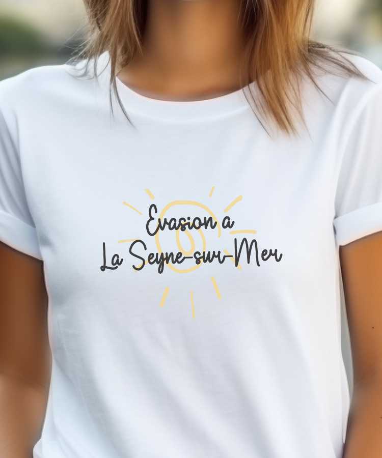 T-Shirt Blanc Evasion à La Seyne-sur-Mer Pour femme-1