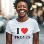 T-Shirt Blanc I love Troyes Pour femme-2