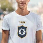T-Shirt Blanc Lyon blason Pour homme-2